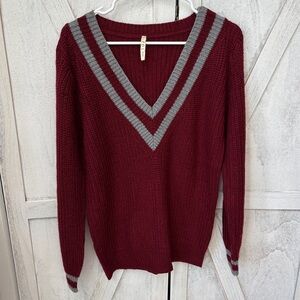 POL V-Neck Preppy Sweater Women’s Small Burgundy & Gray